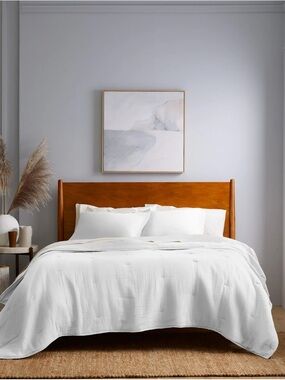New Quince Organic Airy Gauze Dream Quilt King/CalKing - Ivory MSRP $170